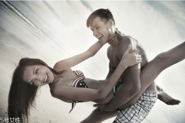 戀愛中占有欲強(qiáng)怎么辦 男人為什么占有欲那么強(qiáng) 戀愛中占有欲強(qiáng)怎么辦 男人為什么占有欲那么強(qiáng)