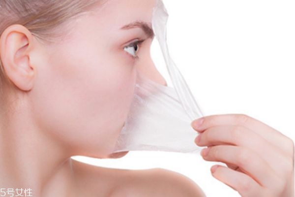 干皮變油皮怎么回事 干皮變油皮的原因及解決方法 干皮變油皮怎么回事 干皮變油皮的原因及解決方法