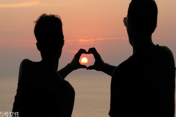 感情危機怎么處理 愛情如何保鮮 感情危機怎么處理 愛情如何保鮮