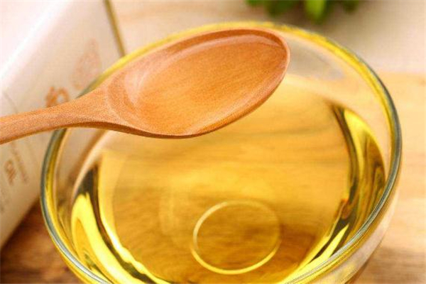 胡麻油是什么油 胡麻油的功效與作用 胡麻油是什么油 胡麻油的功效與作用