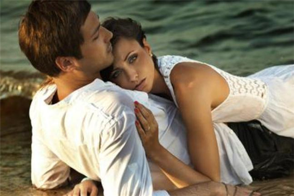 姐弟戀怎么相處才能長久 姐弟戀相差幾歲才合適 姐弟戀怎么相處才能長久 姐弟戀相差幾歲才合適