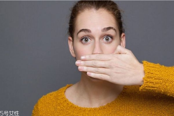 夏天口臭怎么辦 口臭的食療方法 夏天口臭怎么辦 口臭的食療方法