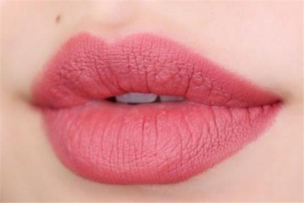 士力架口紅試色 士力架口紅多少錢(qián) 士力架口紅試色 士力架口紅多少錢(qián)