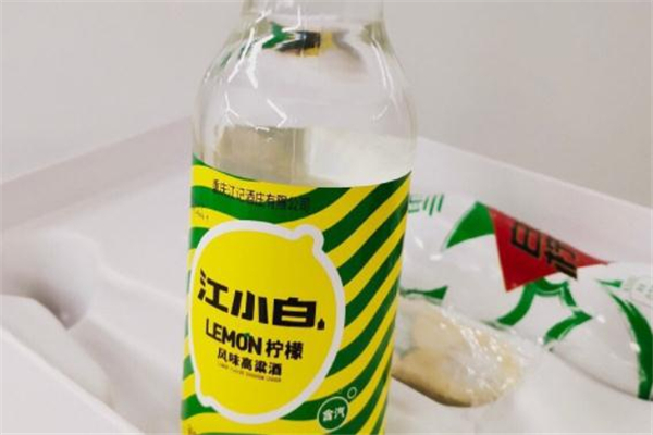 雪碧味江小白好喝嗎 雪碧味江小白多少錢(qián) 雪碧味江小白好喝嗎 雪碧味江小白多少錢(qián)