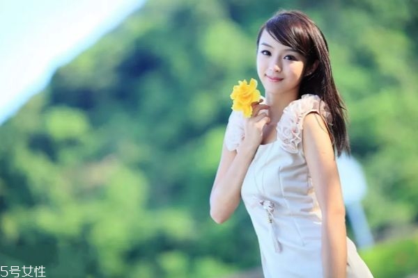 分手后怎么讓對(duì)方主動(dòng)聯(lián)系你 分手后男人多久會(huì)找你 分手后怎么讓對(duì)方主動(dòng)聯(lián)系你 分手后男人多久會(huì)找你