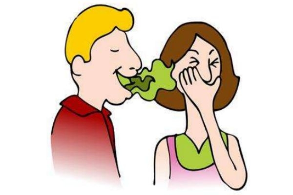 怎么預(yù)防口臭 如何預(yù)防口臭問題 怎么預(yù)防口臭 如何預(yù)防口臭問題
