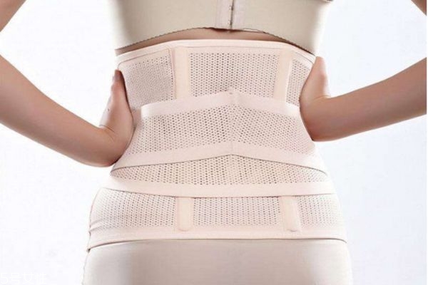 束腰帶有用嗎 束腰的好處與危害 束腰帶有用嗎 束腰的好處與危害