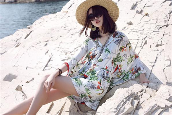 度假穿什么樣的連體褲好看 度假風連體褲穿搭圖片 度假穿什么樣的連體褲好看 度假風連體褲穿搭圖片