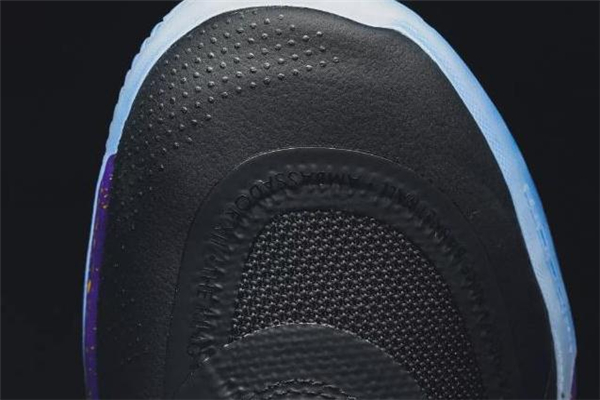 耐克使節(jié)12開箱測評 詹姆斯使節(jié)12配置怎么樣 耐克使節(jié)12開箱測評 詹姆斯使節(jié)12配置怎么樣