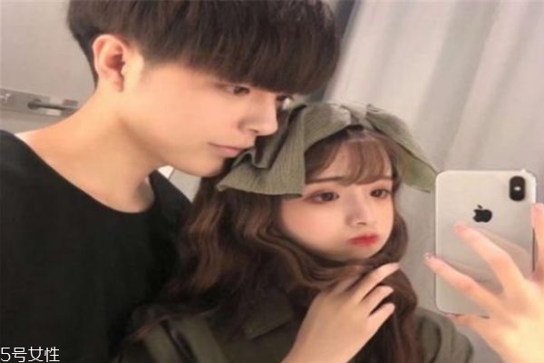 男女談戀愛先去誰家 男女雙方家長(zhǎng)見面順序 男女談戀愛先去誰家 男女雙方家長(zhǎng)見面順序