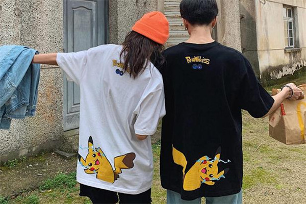 夏天情侶裝怎么搭配 夏天情侶裝怎么穿好看 夏天情侶裝怎么搭配 夏天情侶裝怎么穿好看