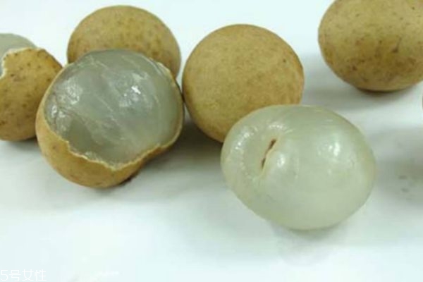 桂圓有什么營養(yǎng)價值呢 吃桂圓有什么好處呢 桂圓有什么營養(yǎng)價值呢 吃桂圓有什么好處呢