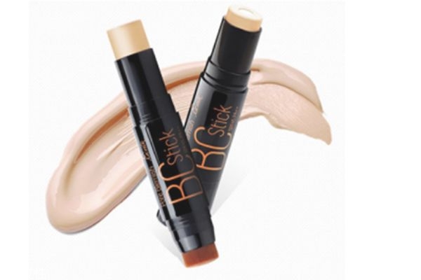 如何使用粉底棒 粉底棒在哪個步驟使用 如何使用粉底棒 粉底棒在哪個步驟使用