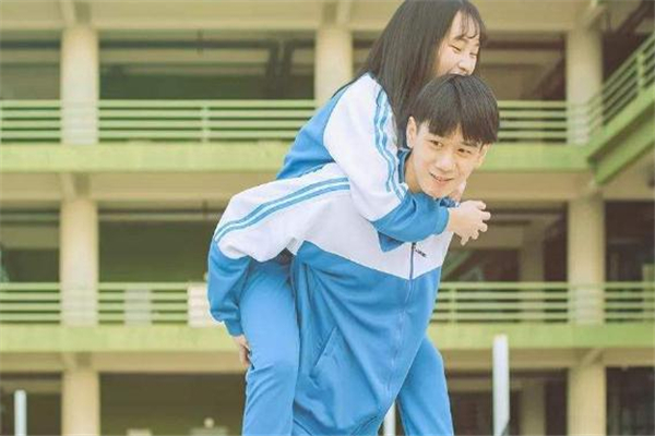 男生在大學怎么脫單 大學里男生脫單技巧 男生在大學怎么脫單 大學里男生脫單技巧