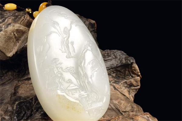 為什么和田玉會(huì)越戴越黃 和田玉變黃了怎么辦 為什么和田玉會(huì)越戴越黃 和田玉變黃了怎么辦