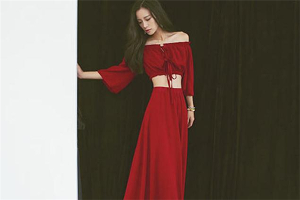 別墅度假穿什么衣服好看 去別墅玩穿什么好看 別墅度假穿什么衣服好看 去別墅玩穿什么好看