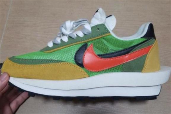 sacai聯(lián)名nike真假對(duì)比 耐克sacai聯(lián)名怎么看真假 sacai聯(lián)名nike真假對(duì)比 耐克sacai聯(lián)名怎么看真假