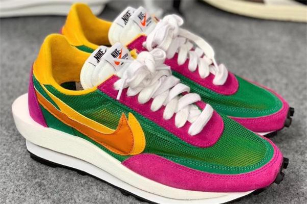 sacai聯(lián)名nike真假對(duì)比 耐克sacai聯(lián)名怎么看真假 sacai聯(lián)名nike真假對(duì)比 耐克sacai聯(lián)名怎么看真假