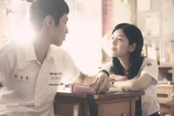 暗戀一個(gè)人會(huì)有哪些表現(xiàn) 怎么知道自己被異性暗戀了 暗戀一個(gè)人會(huì)有哪些表現(xiàn) 怎么知道自己被異性暗戀了