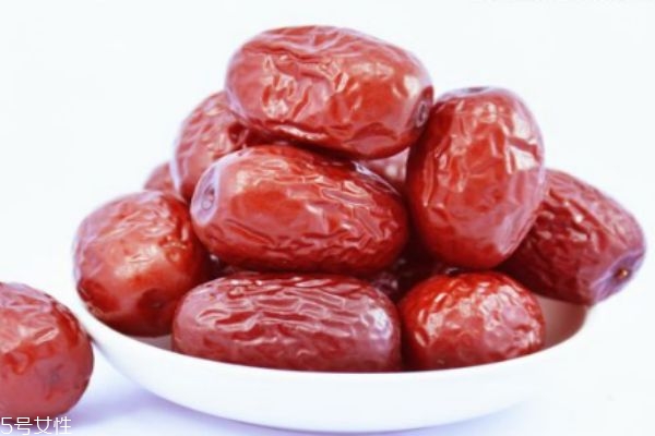 灰棗的生長環(huán)境怎么樣呢 灰棗主要產自哪里呢