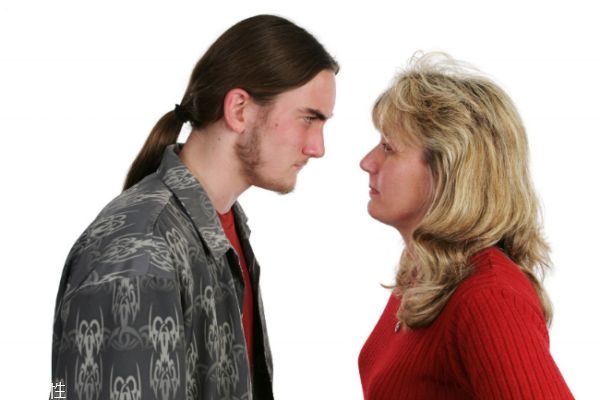 怎樣知道男人婚后對(duì)自己怎么樣 婚前教你怎么看男人 怎樣知道男人婚后對(duì)自己怎么樣 婚前教你怎么看男人