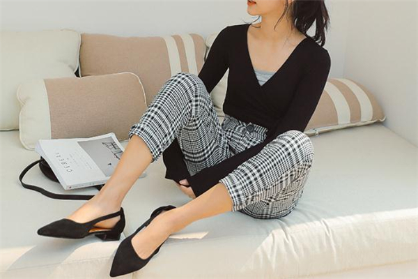 尖頭鞋什么顏色好看 尖頭鞋款式推薦 尖頭鞋什么顏色好看 尖頭鞋款式推薦