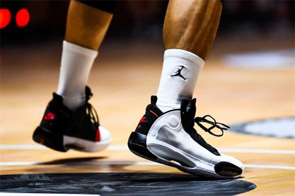 aj34實(shí)戰(zhàn)測(cè)評(píng) aj34實(shí)戰(zhàn)怎么樣 aj34實(shí)戰(zhàn)測(cè)評(píng) aj34實(shí)戰(zhàn)怎么樣