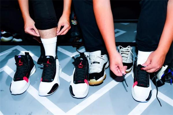 aj34實(shí)戰(zhàn)測(cè)評(píng) aj34實(shí)戰(zhàn)怎么樣 aj34實(shí)戰(zhàn)測(cè)評(píng) aj34實(shí)戰(zhàn)怎么樣