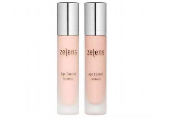 粉底液的正確用法是什么 粉底液選擇上要注意什么 粉底液的正確用法是什么 粉底液選擇上要注意什么