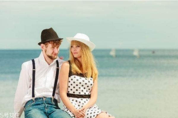 男生分手后多久想復合 男生分手后還愛的表現(xiàn) 男生分手后多久想復合 男生分手后還愛的表現(xiàn)