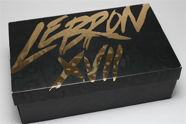 耐克詹姆斯17代開箱測評 lbj17實(shí)物開箱報告