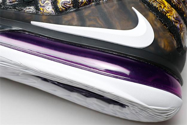 耐克詹姆斯17代開箱測評 lbj17實物開箱報告 耐克詹姆斯17代開箱測評 lbj17實物開箱報告