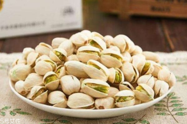 開心果有什么營養(yǎng)價(jià)值呢 吃開心果有什么好處呢