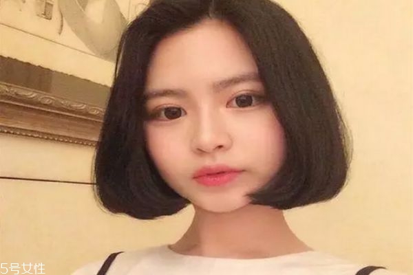 臉大什么發(fā)型顯臉小 臉大女生顯臉小的發(fā)型 臉大什么發(fā)型顯臉小 臉大女生顯臉小的發(fā)型