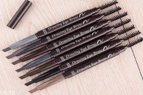眉筆和眉粉有什么區(qū)別 畫眉工具如何挑選 眉筆和眉粉有什么區(qū)別 畫眉工具如何挑選