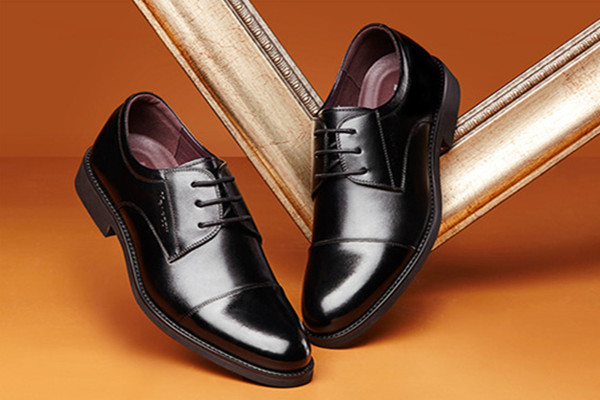 意爾康鞋子是哪里產(chǎn)的 意爾康鞋子保修多長時間 意爾康鞋子是哪里產(chǎn)的 意爾康鞋子保修多長時間