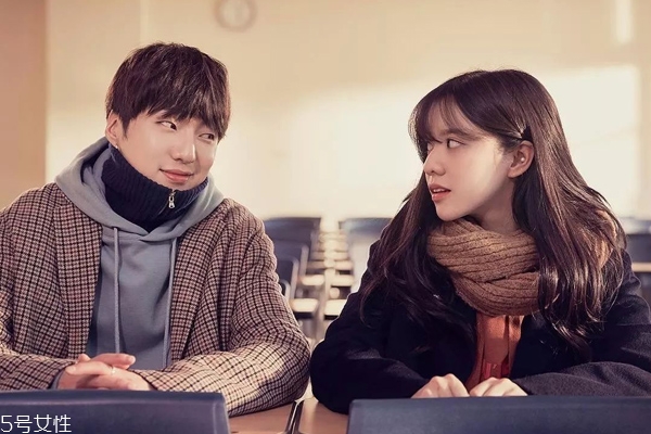 談戀愛可以一起做哪些事 剛戀愛的情侶應(yīng)該怎么相處 談戀愛可以一起做哪些事 剛戀愛的情侶應(yīng)該怎么相處