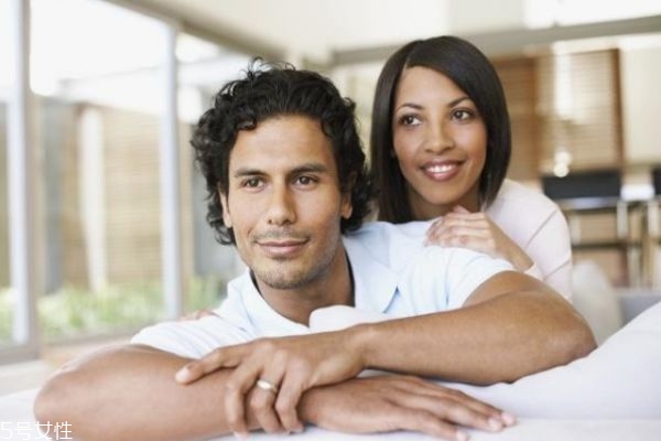 結(jié)婚后怎么和公婆相處 結(jié)婚后聰明女人的做法 結(jié)婚后怎么和公婆相處 結(jié)婚后聰明女人的做法