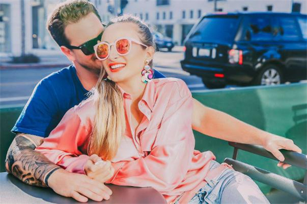 女生說(shuō)考慮考慮怎么回復(fù) 女生說(shuō)考慮考慮是拒絕嗎