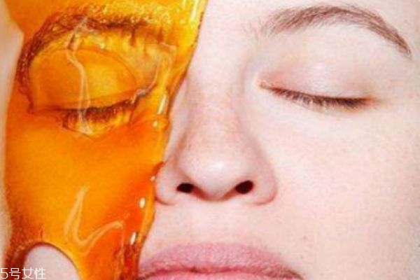 蛋清面膜敷多久洗掉 快速去黑頭的有效方法 蛋清面膜敷多久洗掉 快速去黑頭的有效方法