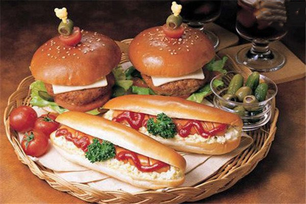 常見(jiàn)高脂肪食物有哪些 高脂肪食物對(duì)人體的危害 常見(jiàn)高脂肪食物有哪些 高脂肪食物對(duì)人體的危害