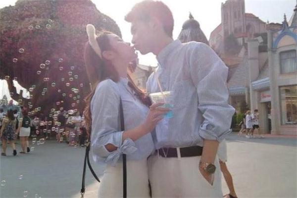 剛認(rèn)識(shí)的男生說(shuō)喜歡我可信嗎 剛認(rèn)識(shí)的男生喜歡你的表現(xiàn) 剛認(rèn)識(shí)的男生說(shuō)喜歡我可信嗎 剛認(rèn)識(shí)的男生喜歡你的表現(xiàn)