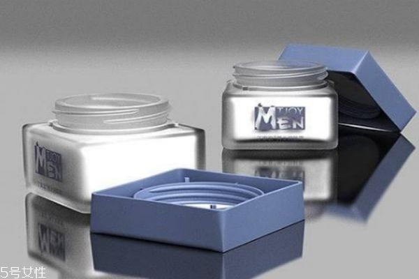 丁家宜是一個(gè)怎么樣的品牌呢 丁家宜是哪個(gè)國(guó)家的呢