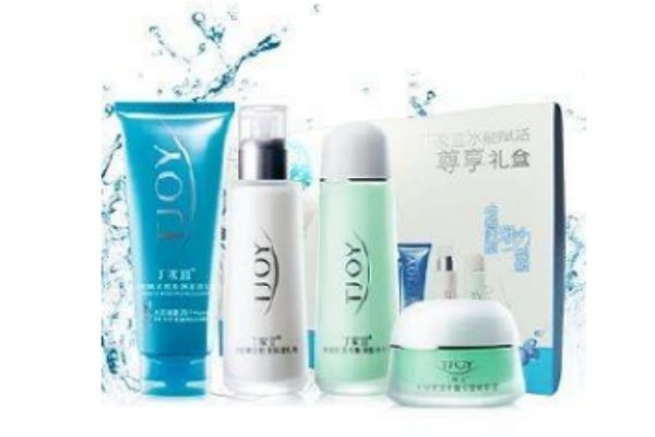 丁家宜適合什么年齡人群呢 丁家宜的明星產(chǎn)品有什么呢 丁家宜適合什么年齡人群呢 丁家宜的明星產(chǎn)品有什么呢