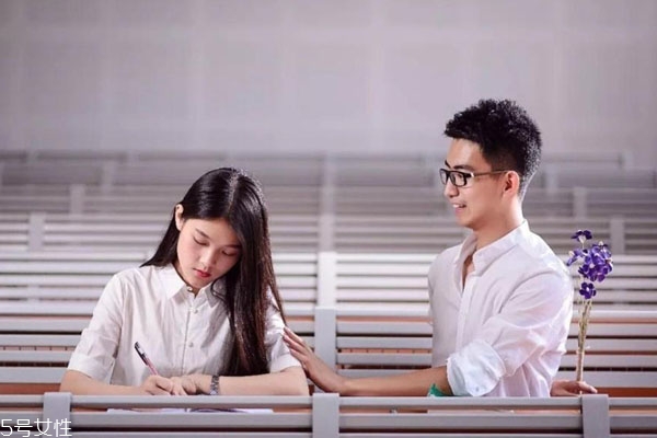 找對(duì)象是找互補(bǔ)的還是相似的 找對(duì)象什么最重要 找對(duì)象是找互補(bǔ)的還是相似的 找對(duì)象什么最重要