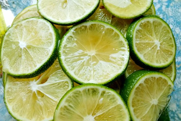 青檸汁可用于做什么 青檸汁制作方法 青檸汁可用于做什么 青檸汁制作方法