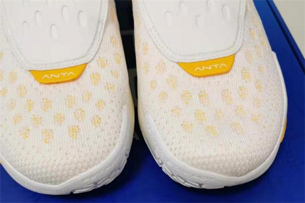 安踏kt5偏碼嗎 kt5適合什么位置 安踏kt5偏碼嗎 kt5適合什么位置