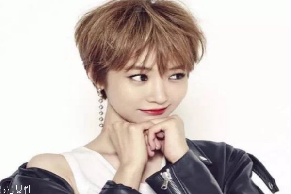 紋理燙短發(fā)怎么打理 2019紋理燙多少錢(qián) 紋理燙短發(fā)怎么打理 2019紋理燙多少錢(qián)