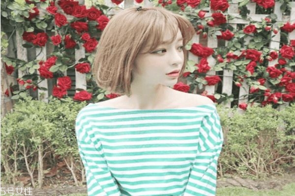 染發(fā)哪種顏色顯皮膚白皙 亞麻色系列的頭發(fā)顏色 染發(fā)哪種顏色顯皮膚白皙 亞麻色系列的頭發(fā)顏色