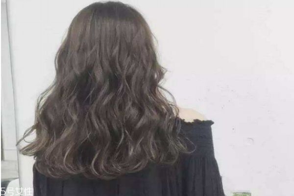 紋理燙短發(fā)怎么打理 2019紋理燙多少錢(qián) 紋理燙短發(fā)怎么打理 2019紋理燙多少錢(qián)